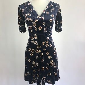⛔️Top Shop Women's Velvet Floral Dress